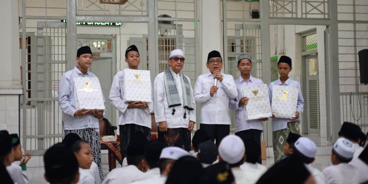 Kunjungan Menko PMK RI di Tambakberas